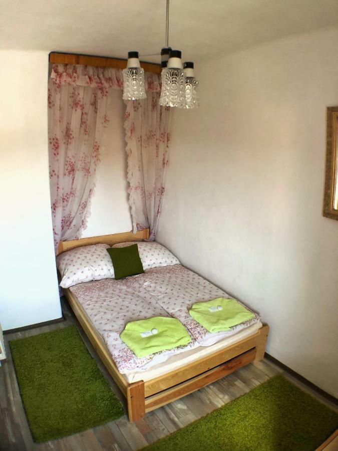 Ferienwohnung Zahradni Český Krumlov Exterior foto